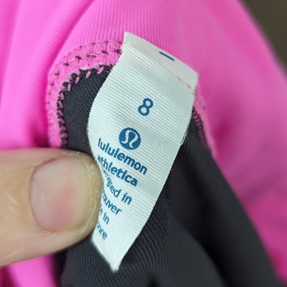 Lululemon Grey Run Inspire Crop II Color Waistband Athletics Leggings Size 8 - Picture 6 of 7